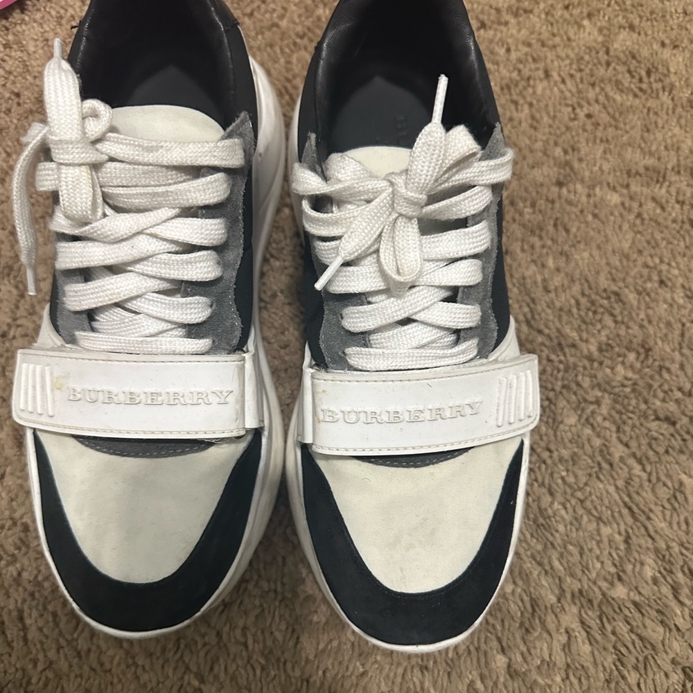 Burberry sneakers